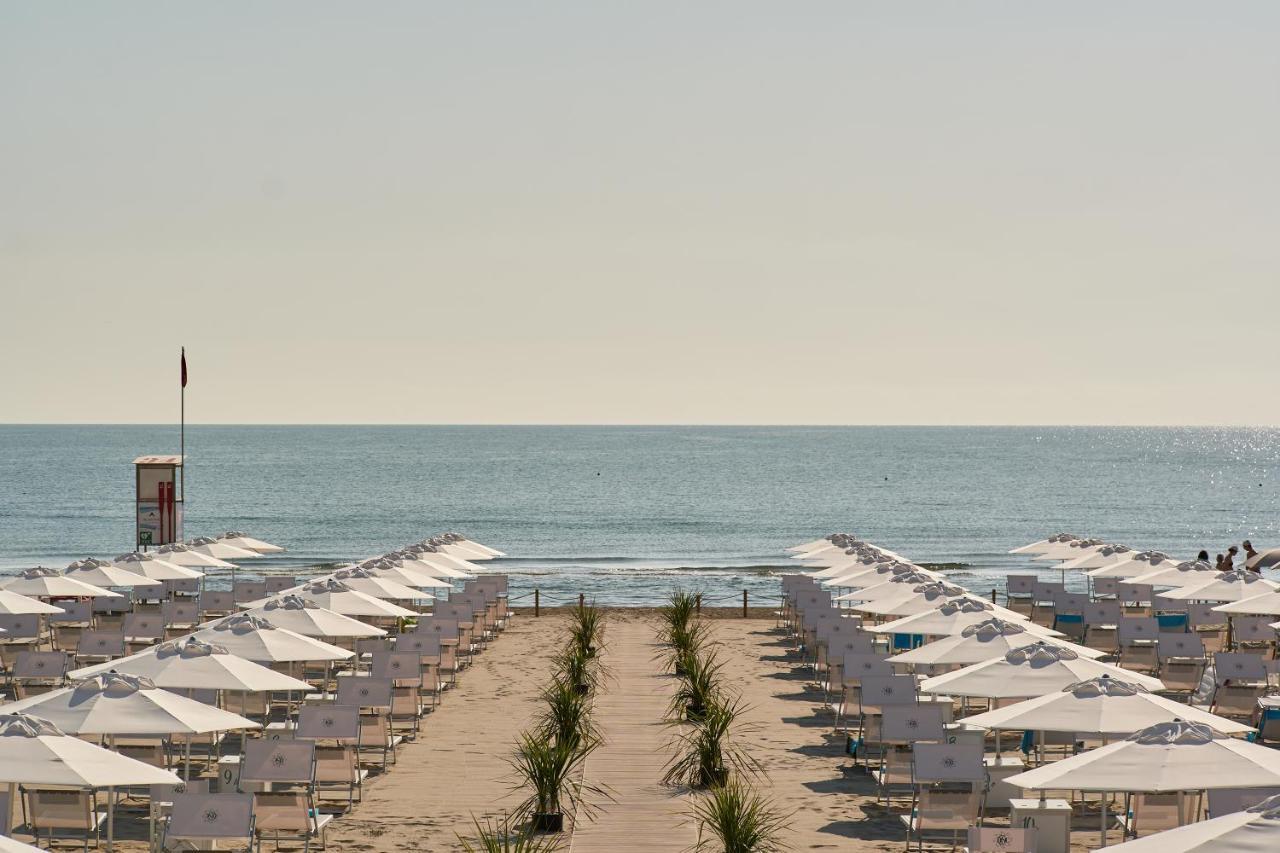 Hotel Saraceno Resort With Private Beach มิลาโน แมริตทิมา ภายนอก รูปภาพ